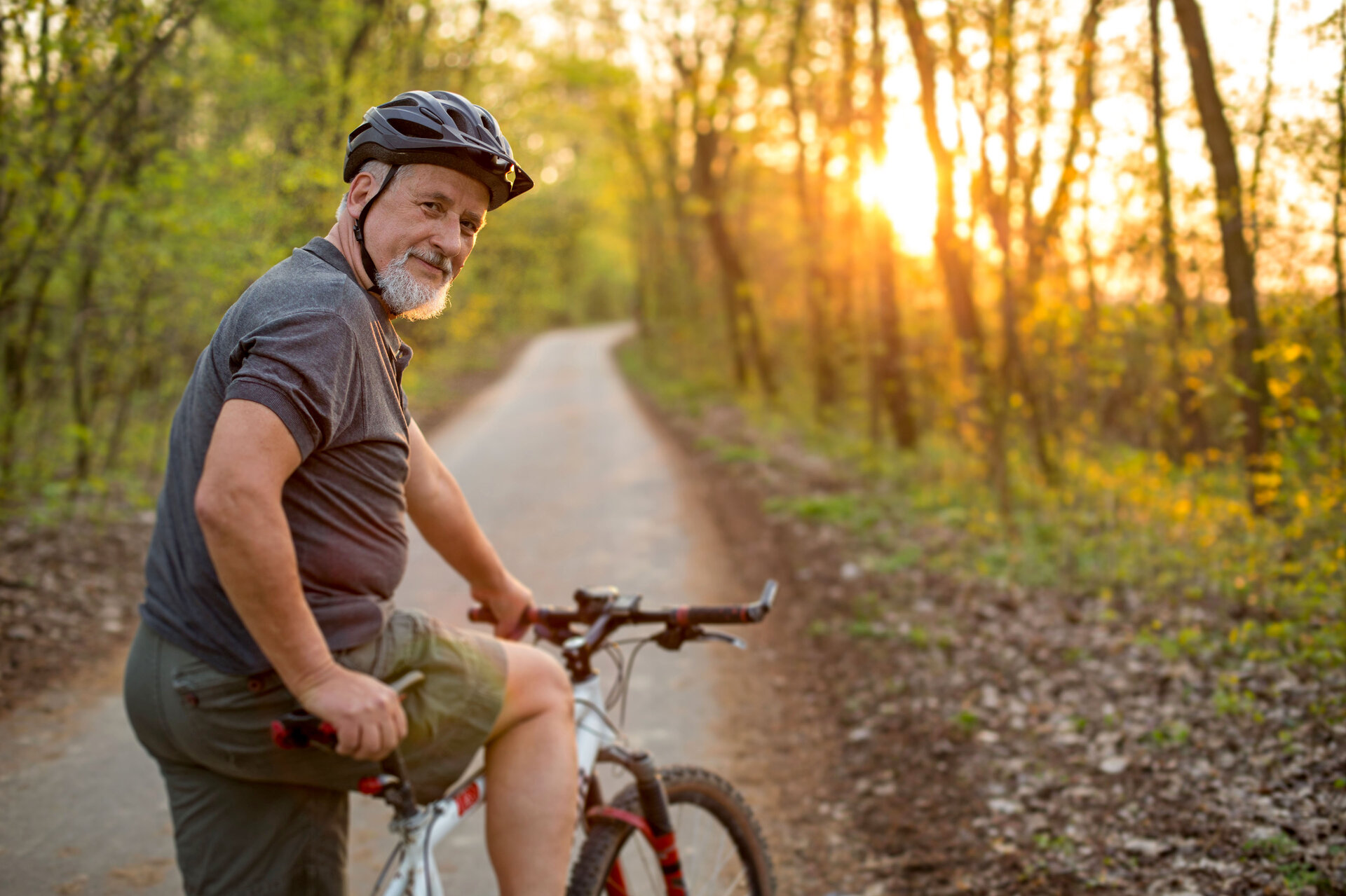 Damit bei der Radtour auf halber Strecke die Beine nicht schlappmachen, ist die Energieversorgung der Zellen wichtig.