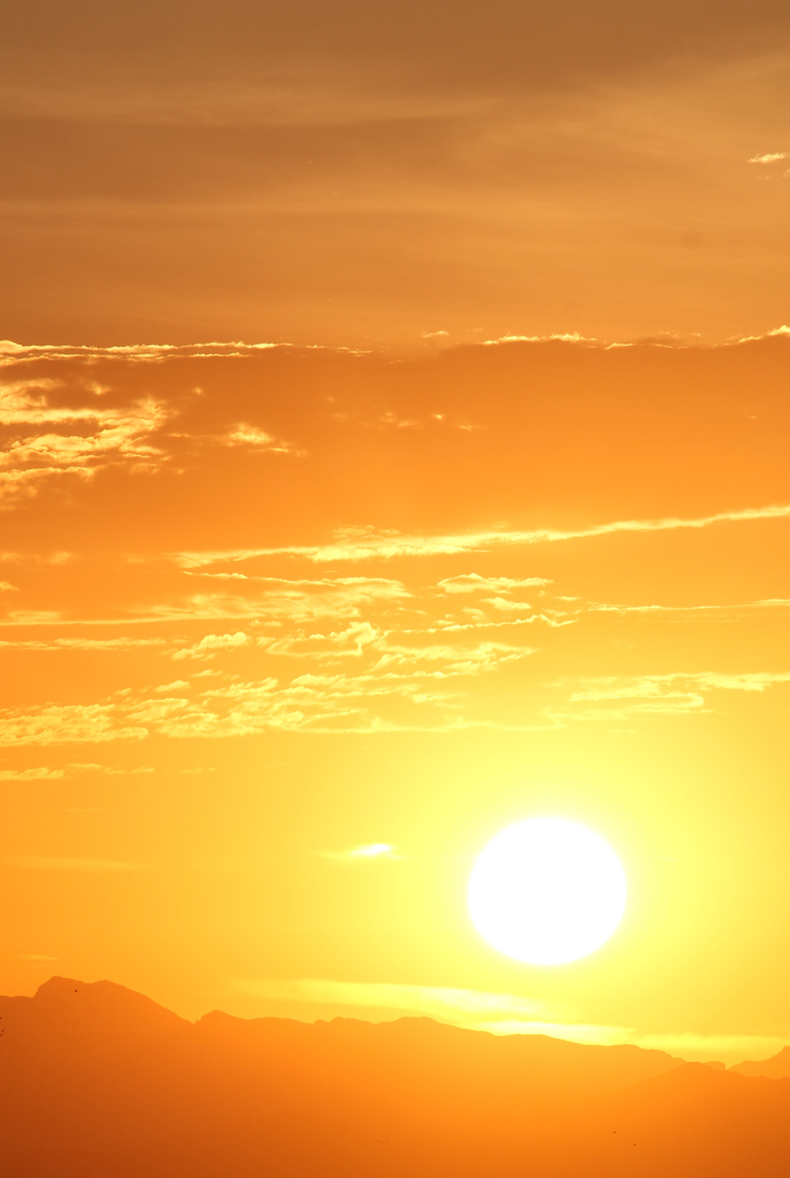 If you use this photo, I would be very appreciative if you would please credit in the caption or meta to "www.jamesdayart.com". | © Unsplash / James Day