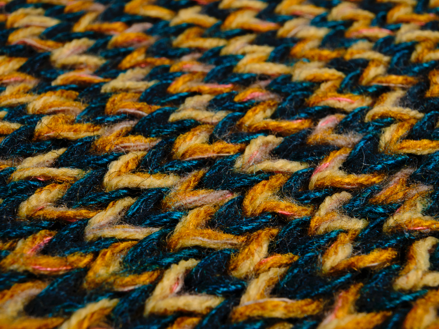 close up of a colorful wool sweater | © Unsplash / engin akyurt