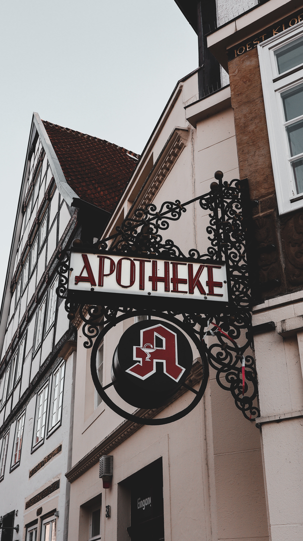 Need some medizin? Here is your place to go if you feel unwell or after coming from the doctors.  | © Unsplash / Lea