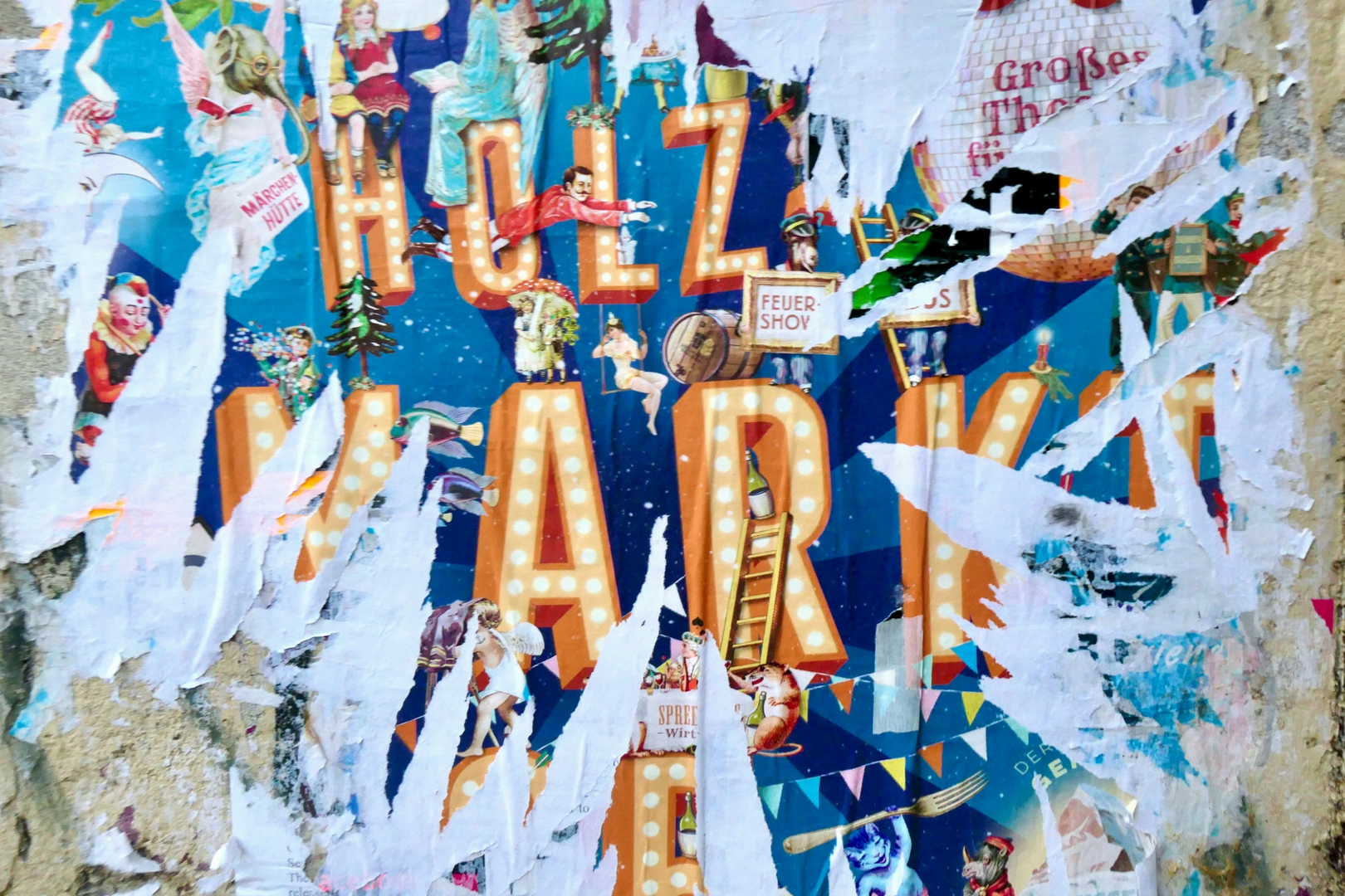 Paper Art • Wall Art | © Unsplash / Bekky Bekks