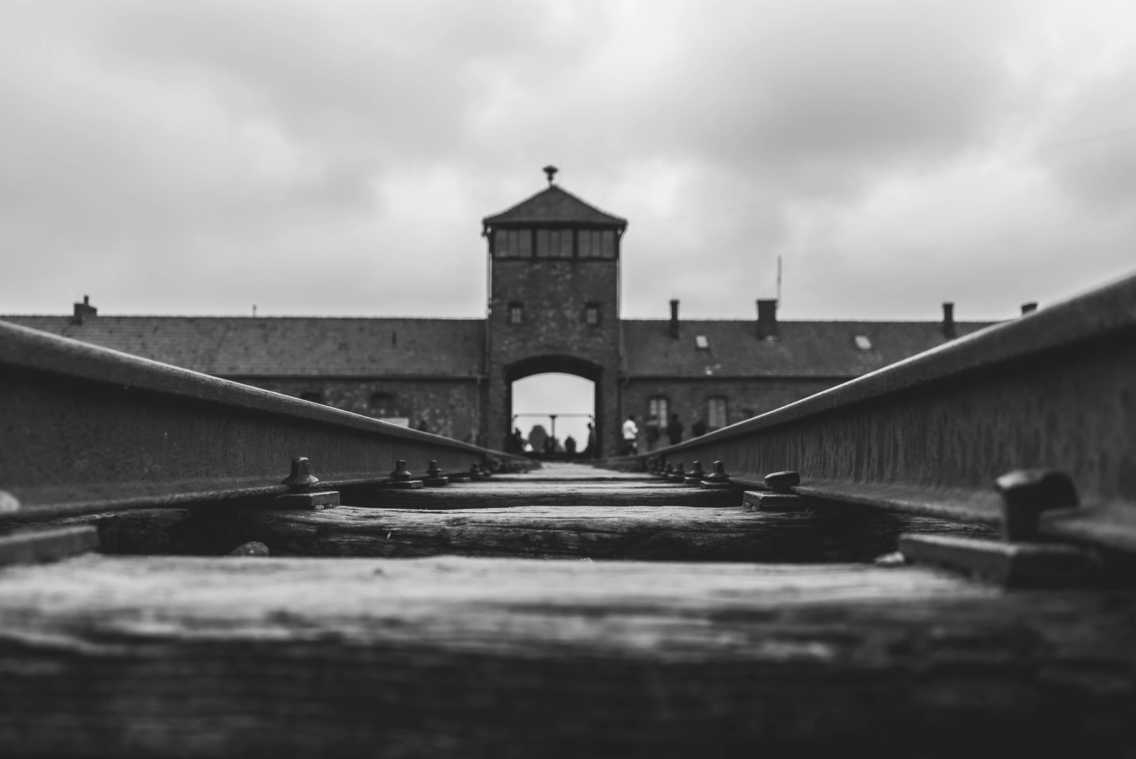 Auschwitz | © Unsplash / Karsten Winegeart
