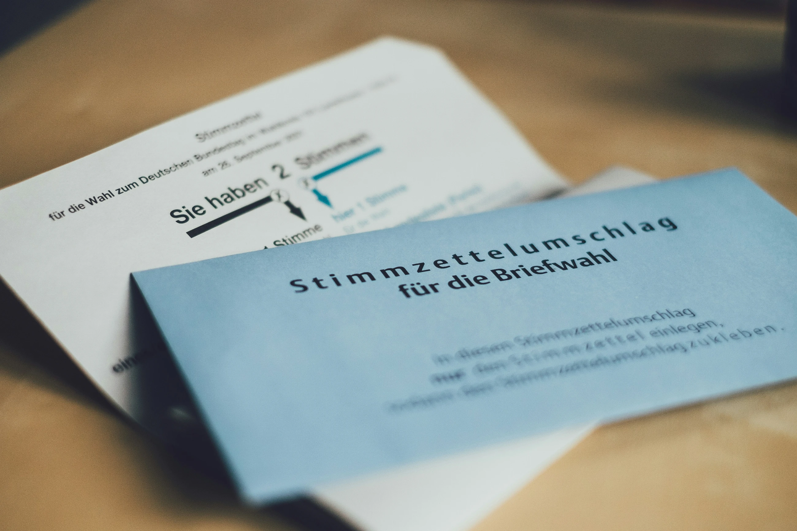The postal election form for the german government elections in 2021 | © Unsplash / Glenn Carstens-Peters