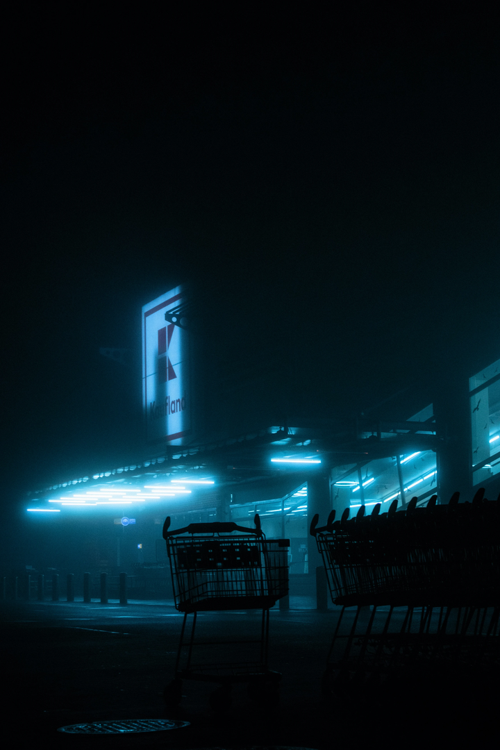 © Unsplash / maxim bober