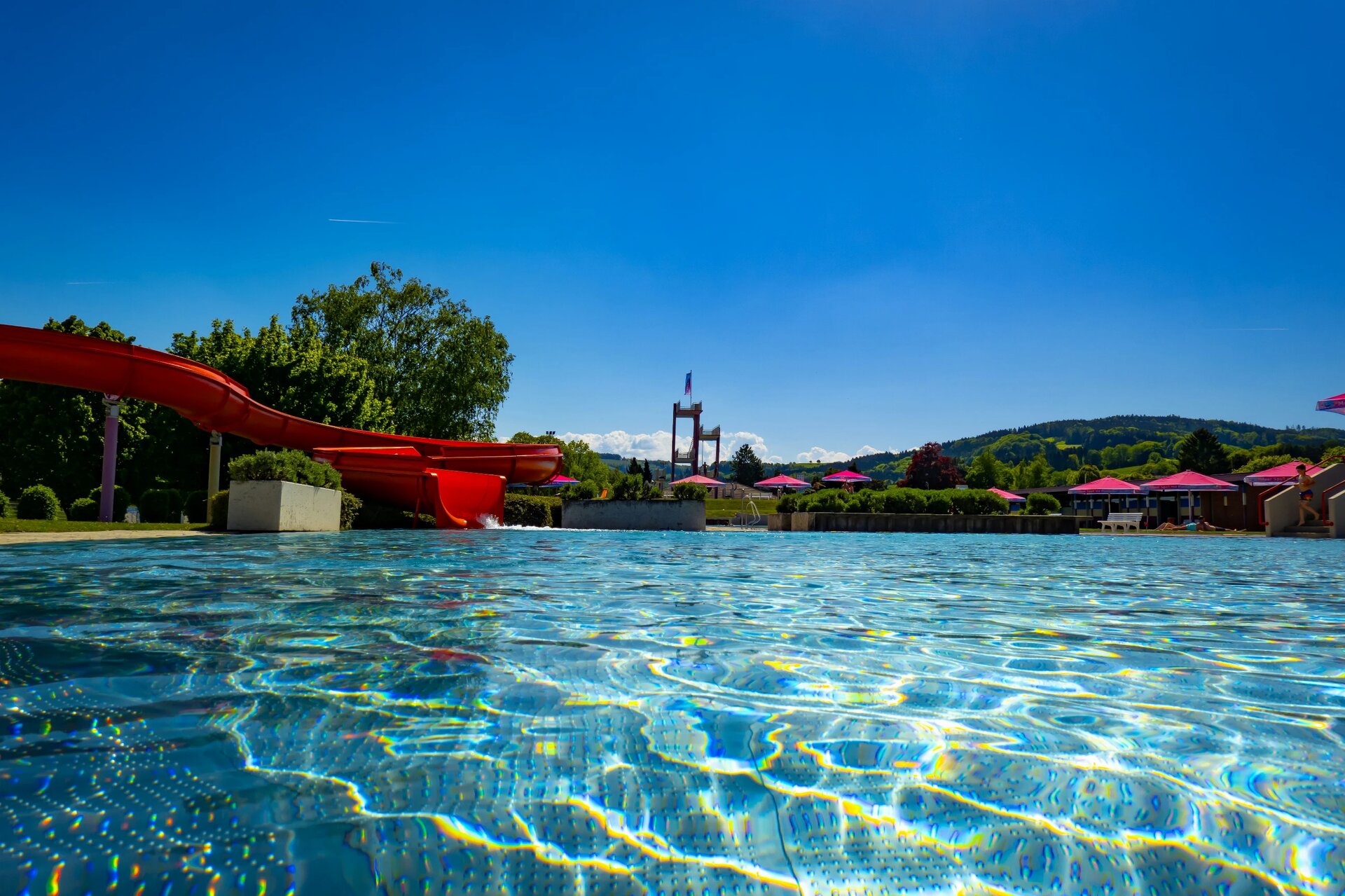 🌞 Wilhelmsburg Freibad is open! 🎉 The perfect spot to kick off summer 2025—opening day on May 1st was full of fun and sunshine! 🏊‍♂️💦 Who’s ready to dive in?