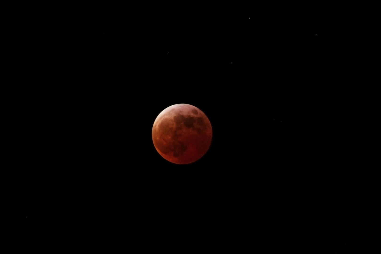 Lunar eclipse March 2025 | © Unsplash / Erika Löwe