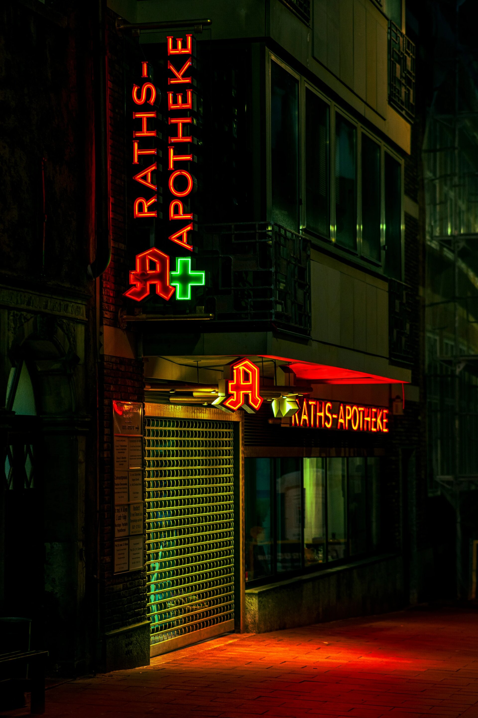 The Rathaus Apotheke in Bremen is a pharmacy located near the city's historic town hall, which is part of the Bremen UNESCO World Heritage Site. Together, the Rathaus Apotheke and the town hall are located in one of the most picturesque and historical parts of Bremen, making it a notable stop for both tourists and locals.