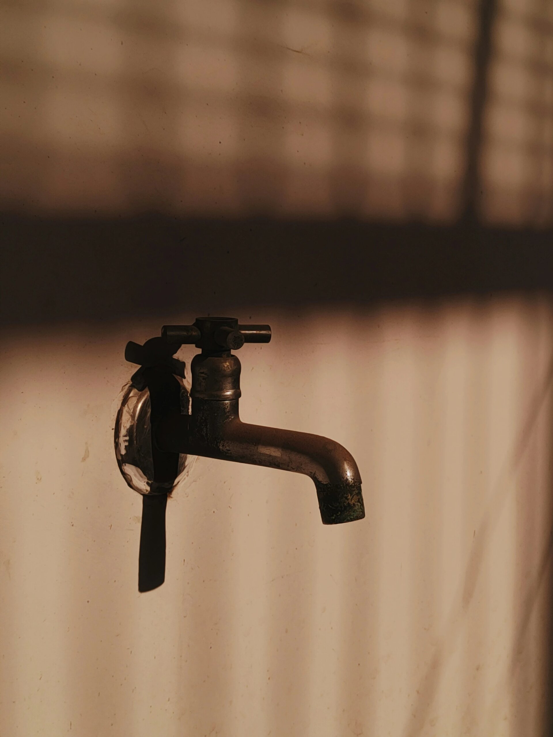 Tap with no water Save water
