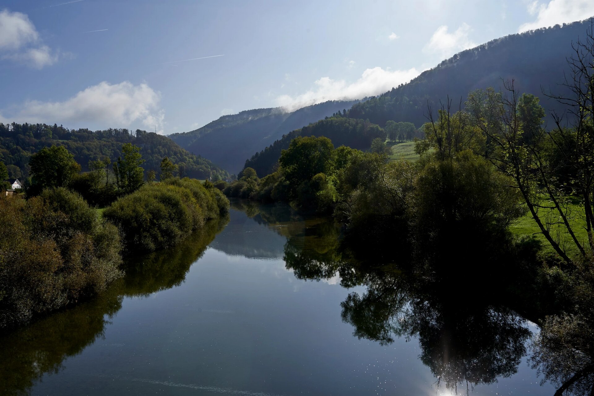 River between mountains in the morning. Escape to the tranquil beauty of nature as you witness a majestic river gracefully meandering through a vibrant and verdant green forest. 🌿🌳 #naturelovers #serenity #greengoddess